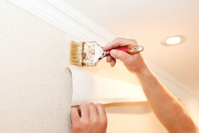 Pose de papier peint à Jouy-en-Josas — revêtements muraux et toiles de verre